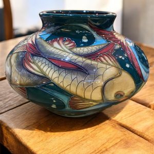 Moorcroft Lagoon vase 152/5