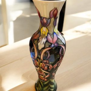 Aoteaxoc Dateline Moorcroft Vase