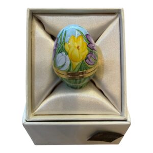 Enamel Opening egg Elliot Hall